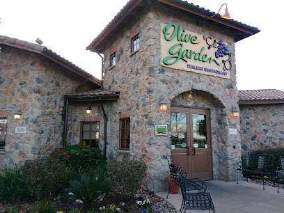 Olive Garden Italian Restaurant - 100 Sundance Pkwy, Round Rock, TX 78681
