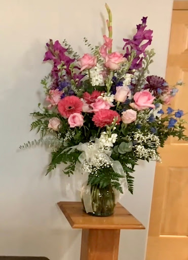 Florist «Over the Rainbow Floral & Gift», reviews and photos, 123 1st St SW, Wadena, MN 56482, USA