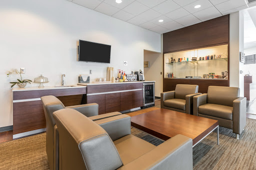 Car Dealer «Louisville INFINITI», reviews and photos, 8 Swope Autocenter Dr, Louisville, KY 40299, USA