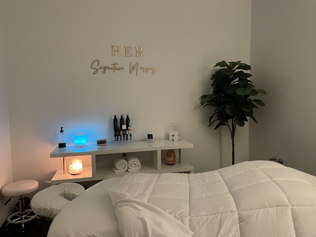 Her Signature Massage 75189