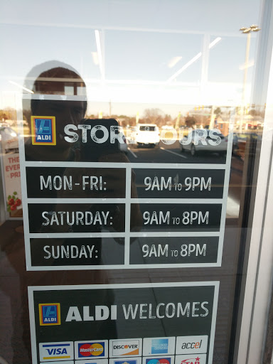 Supermarket «ALDI», reviews and photos, 11100 Iron Bridge Rd, Chester, VA 23831, USA