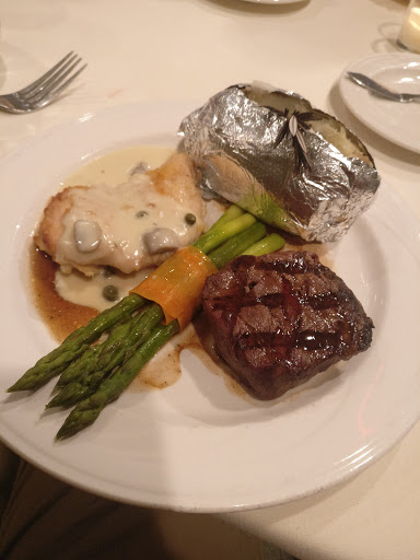 Golf Club «Crystal Tree Golf and Country Club», reviews and photos, 10700 W 153rd St, Orland Park, IL 60462, USA