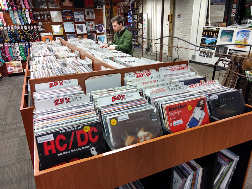 DVD Store «Bull Moose», reviews and photos, 151 Middle St, Portland, ME 04101, USA
