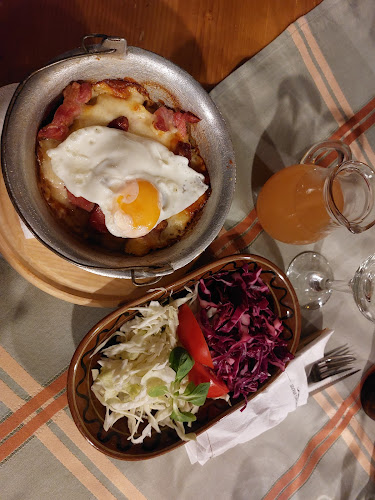 Șura Dacilor - Restaurant