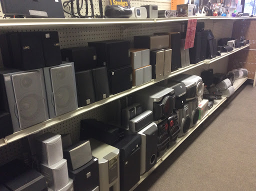 Electronics Store «Electronics Flip», reviews and photos, 5896 Mayfield Rd, Mayfield Heights, OH 44124, USA