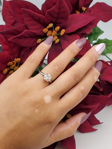 Pawn Shop «24 Hour Pawn Inc», reviews and photos, 407 W Jefferson Blvd, Dallas, TX 75208, USA