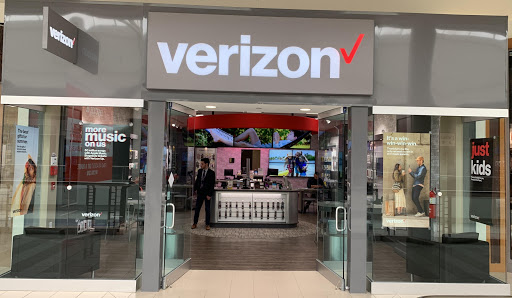 Cell Phone Store «Verizon Authorized Retailer – Cellular Sales», reviews and photos, 2001 South Rd Ste C-104, Poughkeepsie, NY 12601, USA