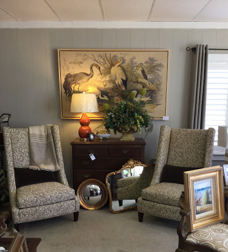 Window Treatment Store «Feather Your Nest and Cindy Lloyd Design», reviews and photos, 5011 Richmond Rd, Warsaw, VA 22572, USA