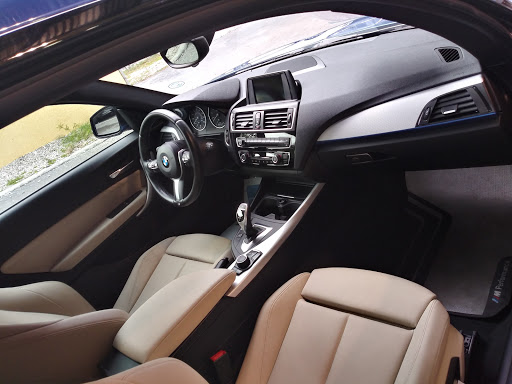 Auto Body Shop «Dayas Custom Auto», reviews and photos, 6650 Kingspointe Pkwy, Orlando, FL 32819, USA