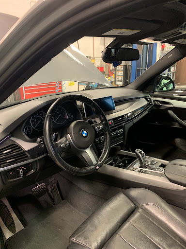 Transmission Shop «Exclusive Auto Services», reviews and photos, 3209 Thousand Oaks Blvd, Thousand Oaks, CA 91362, USA