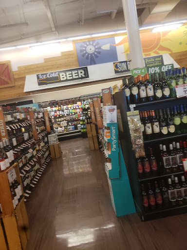 Health Food Store «Sprouts Farmers Market», reviews and photos, 835 W Foothill Blvd, Claremont, CA 91711, USA