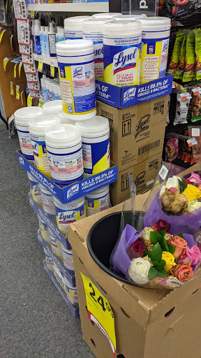 Convenience Store «CVS», reviews and photos, 24 Mamaroneck Ave, White Plains, NY 10601, USA