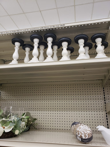 Shopping Mall «Hillside Mall/University Center», reviews and photos, 2509 11th Ave, Greeley, CO 80631, USA