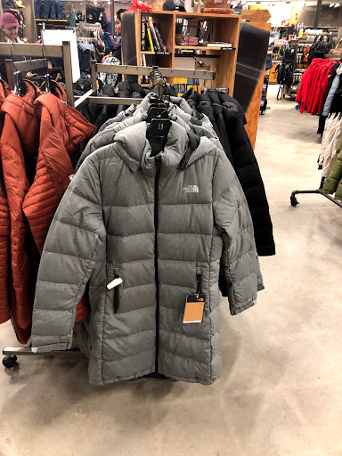 Camping Store «REI», reviews and photos, 7531 North Point Pkwy, Alpharetta, GA 30022, USA