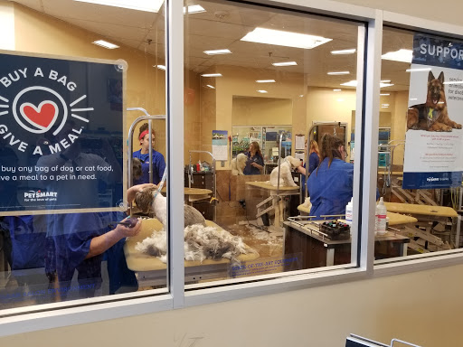 Pet Supply Store «PetSmart», reviews and photos, 13337 Worth Ave, Woodbridge, VA 22192, USA