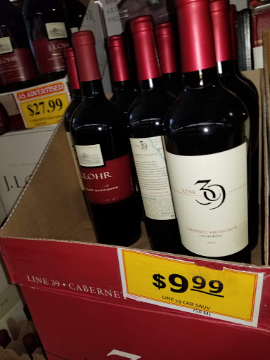 Wine Store «Lenape Liquors», reviews and photos, 567 Mantoloking Rd, Brick, NJ 08723, USA