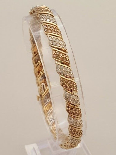 Pawn Shop «Chesapeake Square Pawn», reviews and photos, 2125 Starmount Pkwy #123, Chesapeake, VA 23321, USA