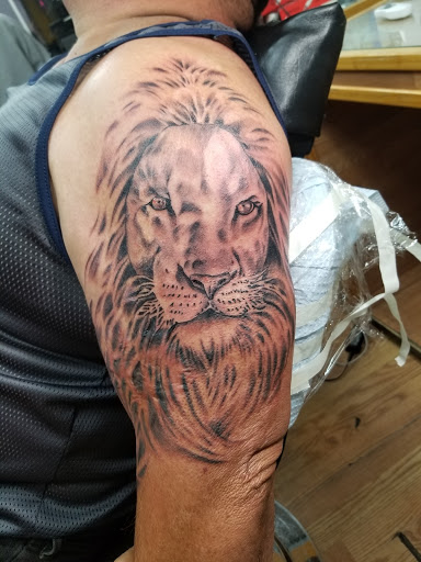 Tattoo Shop «My Tattoo Shop, Fort Lauderdale», reviews and photos, 900 W Sunrise Blvd, Fort Lauderdale, FL 33311, USA