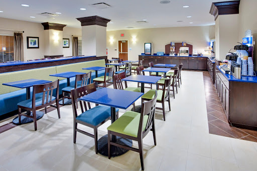 Holiday Inn Express & Suites Williamsport, an IHG Hotel image 8