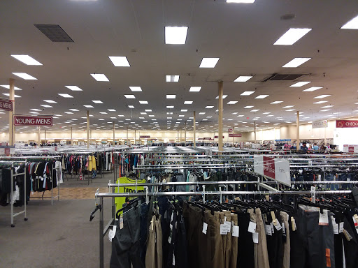 Clothing Store «Burlington Coat Factory», reviews and photos, 4293 Winston Ave #2, Covington, KY 41015, USA