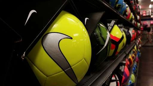 Sporting Goods Store «Big 5 Sporting Goods», reviews and photos, 11975 SW Canyon Rd, Beaverton, OR 97005, USA