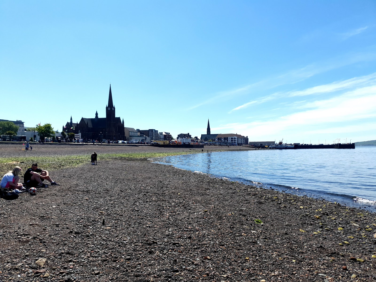 Largs Bay Beach'in fotoğrafı - rahatlamayı sevenler arasında popüler bir yer