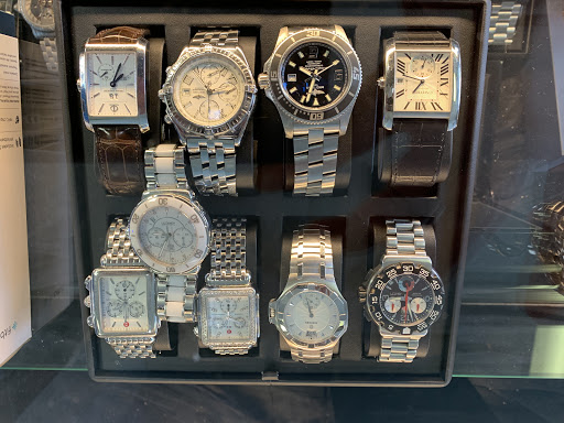 Pawn Shop «Raphael Fine Jewelry & Pawn», reviews and photos, 122 S White Horse Pike, Berlin, NJ 08009, USA