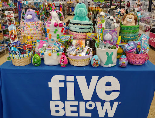 Variety Store «Five Below», reviews and photos, 1 Rte 37 W, Toms River, NJ 08753, USA