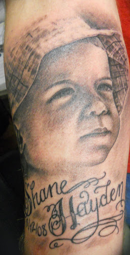 Tattoo Shop «Phoenix Tattoo Studio», reviews and photos, 1215 Hillsborough St, Raleigh, NC 27603, USA