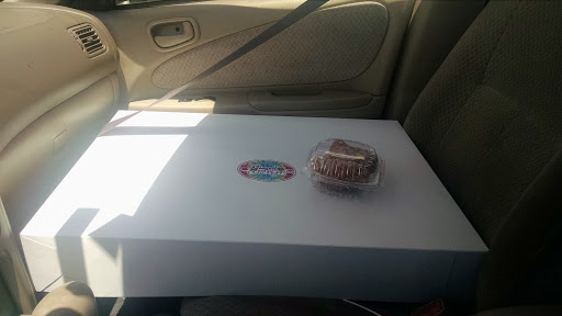 Donut Shop «Glazed & Confuzed Donuts», reviews and photos, 5301 Leetsdale Dr, Denver, CO 80246, USA