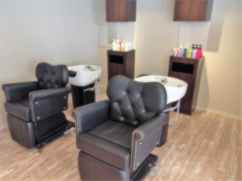 trae hair salon