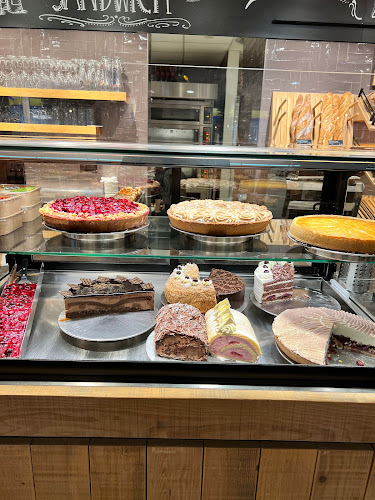 Rezensionen über "die kaiserin am Güterbahnhof" Kaisers Gute Backstube in Freiburg - Bäckerei