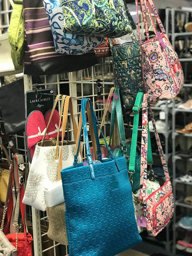 Thrift Store «Hope Chest Thrift Store», reviews and photos, 1215 8th Ave W, Bradenton, FL 34205, USA