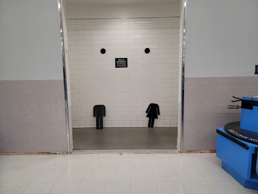 Department Store «Walmart Supercenter», reviews and photos, 100 THF Blvd, Chesterfield, MO 63005, USA