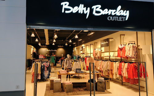 Magasin de vêtements pour femmes Betty Barclay Talange