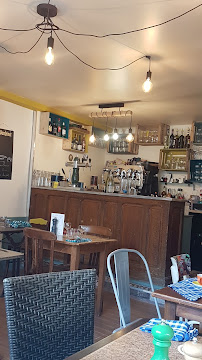 Atmosphère du Restaurant La petite cantine à Brive-la-Gaillarde - n°3