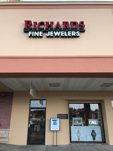 Richards Jewelers, 461 E Main St, Westfield, MA 01085, USA, 