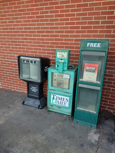 Supermarket «Foodland», reviews and photos, 103 W 1st St, Tuscumbia, AL 35674, USA