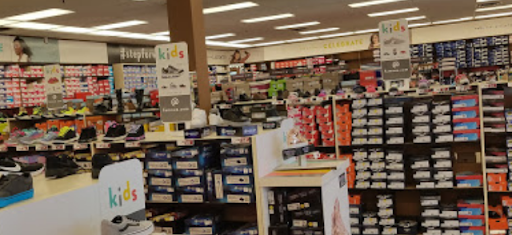 Shoe Store «Famous Footwear», reviews and photos, 1600 N 19th Ave, Bozeman, MT 59718, USA