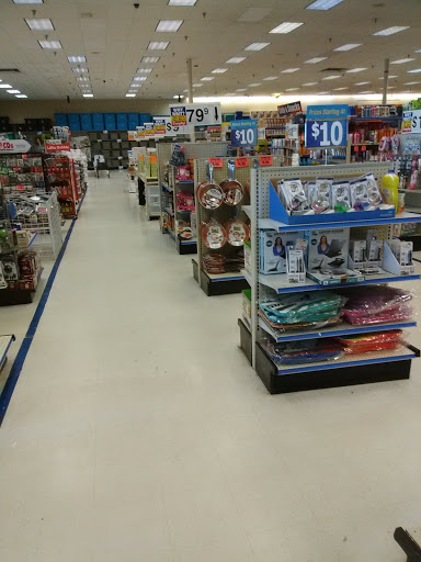 Variety Store «ROSES», reviews and photos, 1421 E Cone Blvd, Greensboro, NC 27405, USA