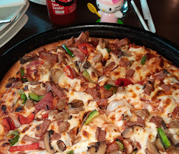Pizza Hut Restoran - Hotel Benakutai photo