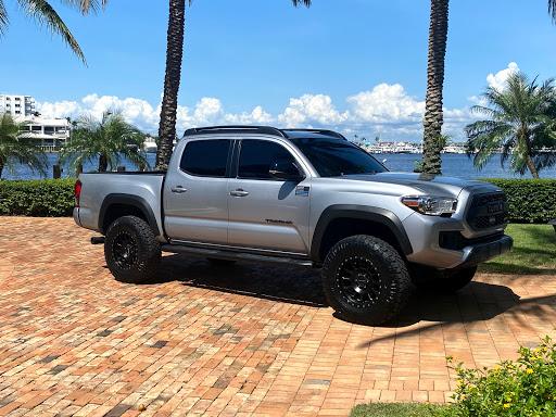 Tire Shop «Tires Plus», reviews and photos, 3612 Tamiami Trail E, Naples, FL 34112, USA