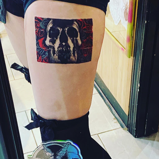 Tattoo Shop «Rock N Roll Tattoo & Piercing», reviews and photos, 6311 Glenwood Ave, Raleigh, NC 27612, USA