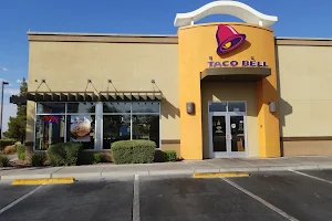 Taco Bell image