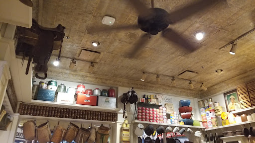 Sporting Goods Store «Bass Pro Shops», reviews and photos, 1000 Bass Pro Dr NW, Altoona, IA 50009, USA