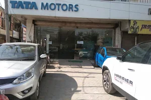 Tata Motors Cars Showroom - Metro Motors, Bhai Kanhaiya Saheb Chowk image