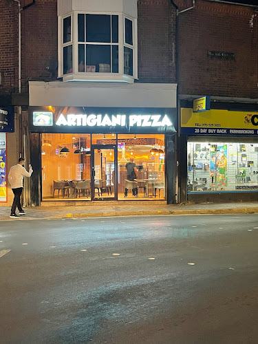 Comments and reviews of Artigiani pizza