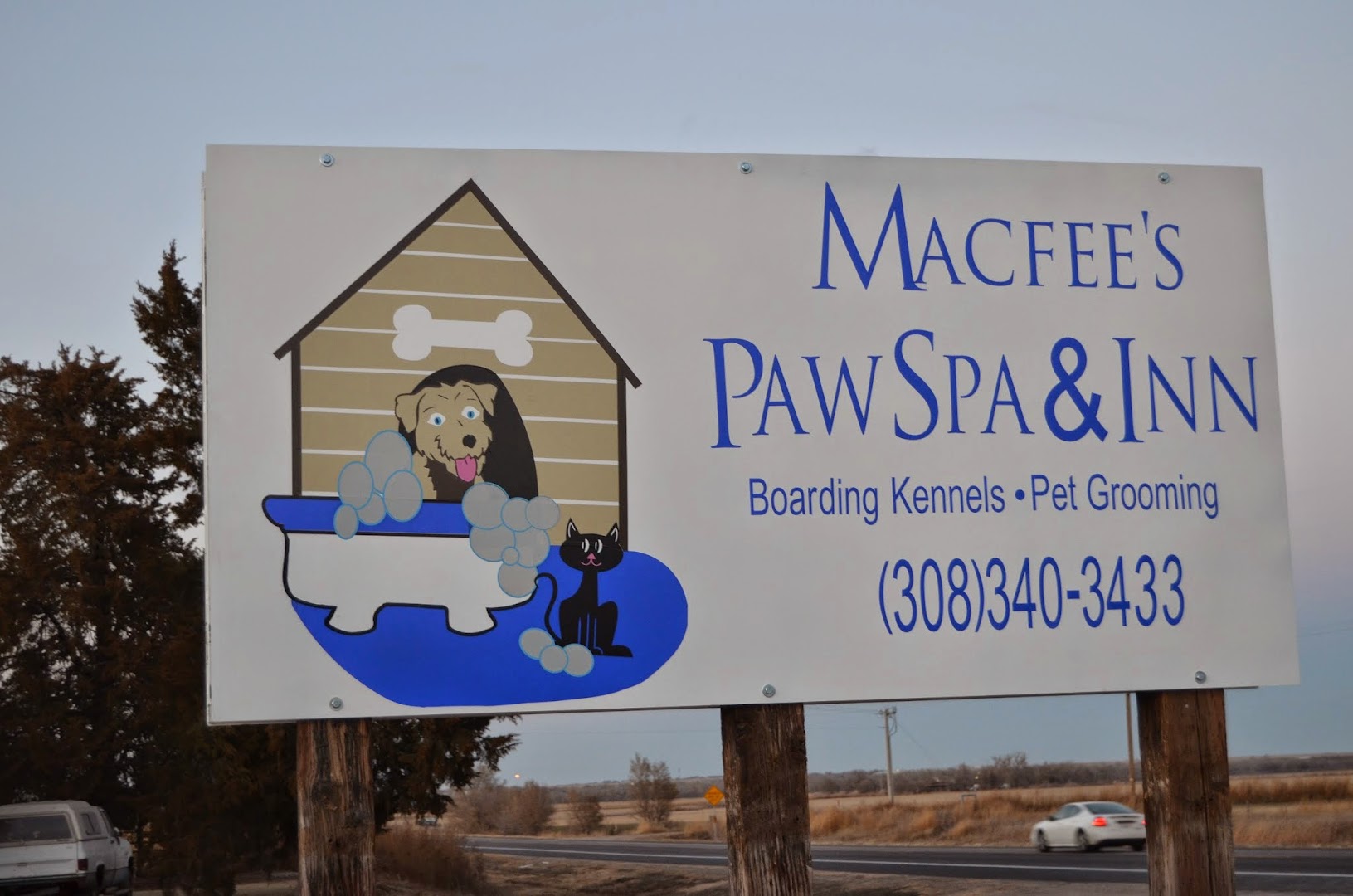 Macfee's Paw Spa & Inn