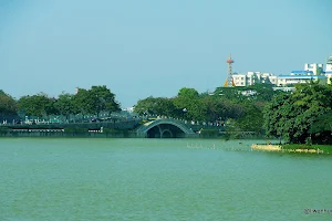 Huizhou West Lake （South Gate） image