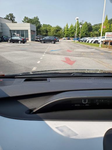 Toyota Dealer «Fred Anderson Toyota of Asheville», reviews and photos, 777 Brevard Rd, Asheville, NC 28806, USA